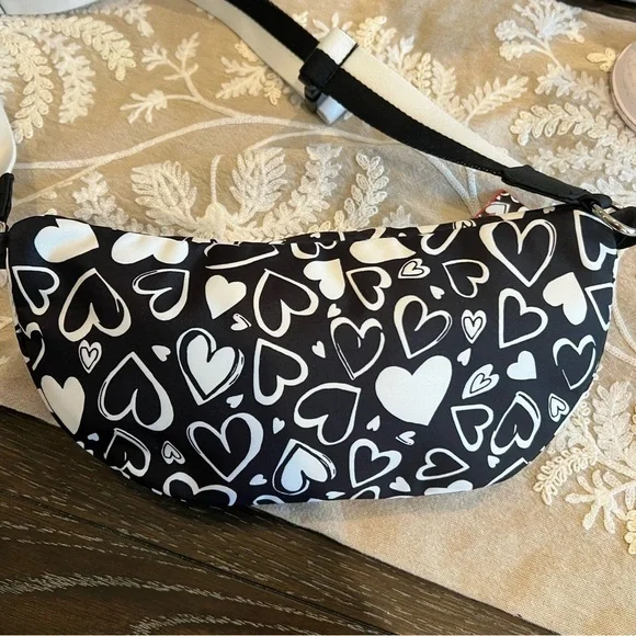 NWT Brighton Black and White Heart Print Sling Bag - Picture 5 of 9